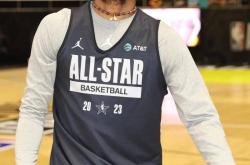 九游直播-独行侠成功引进欧洲巨星，欧文成为亮点